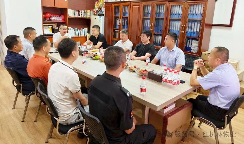 致敬军旅情 共筑物业心