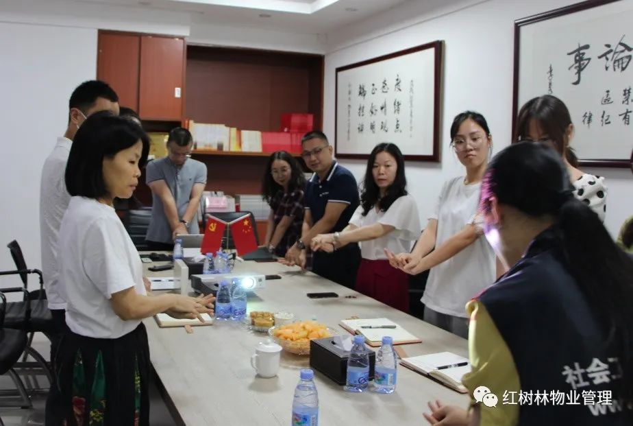 红树林物业 | “ 心肺复苏术及海姆立克急救法 ” 培训
